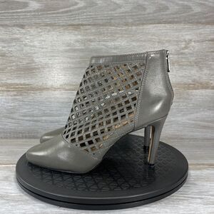 Antonio Melani Woman's MENA Gray Leather Ankle Pumps Heels Size 8